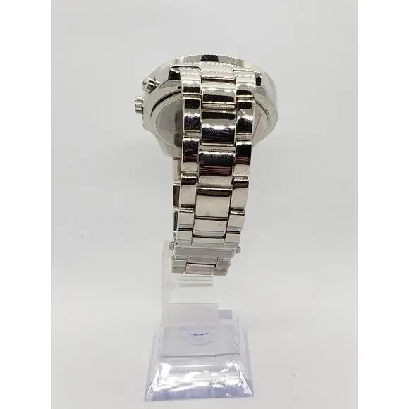 Unlisted Kenneth Cole 3010018527 10024676. Large blue face Working watch
